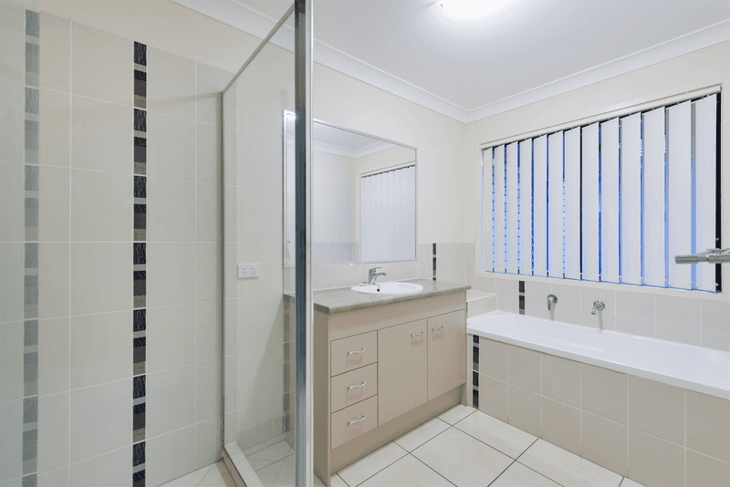 87 Reedmans Road, ORMEAU, QLD 4208