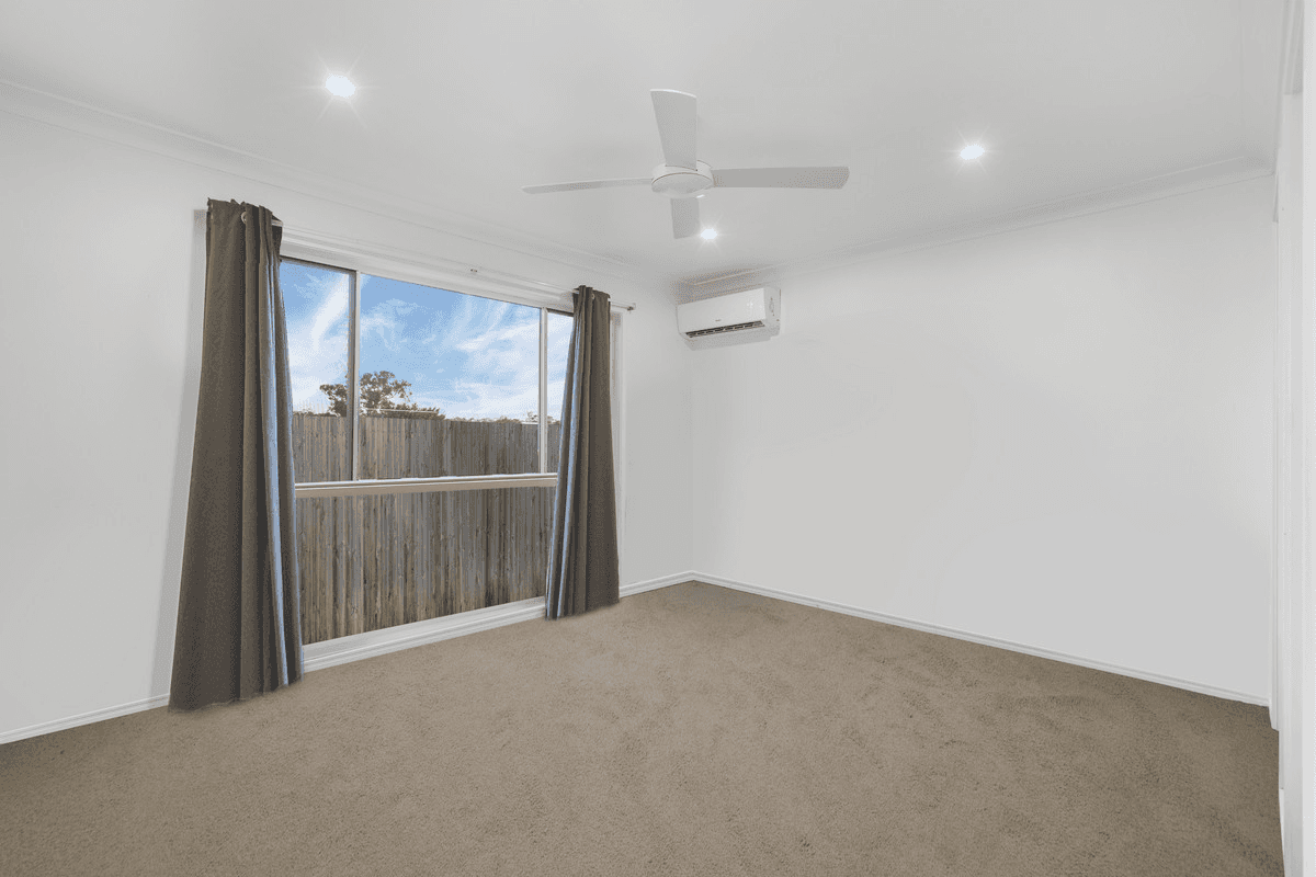 15 Blueberry Ash Court, Boronia Heights, QLD 4124