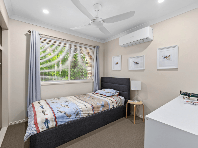 9 Turnberry Close, OXLEY, QLD 4075