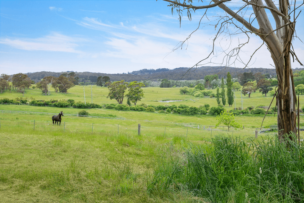 27 Gibraltar Road, BOWRAL, NSW 2576