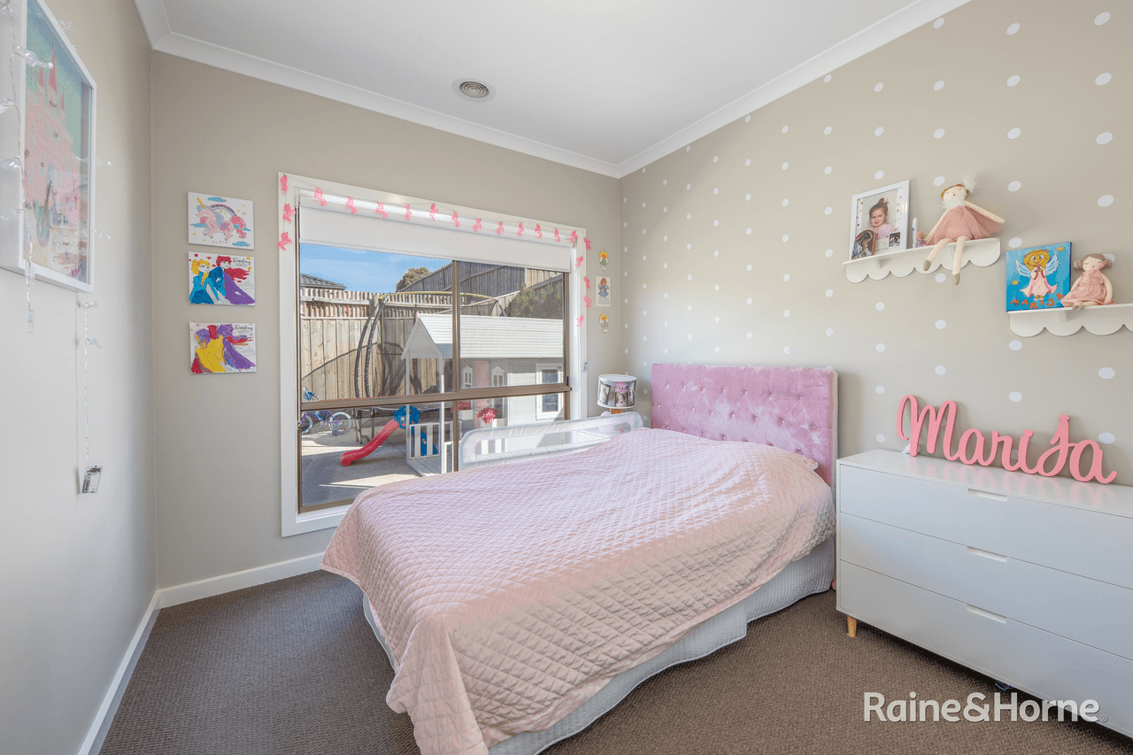 21 Lewis Place, SUNBURY, VIC 3429