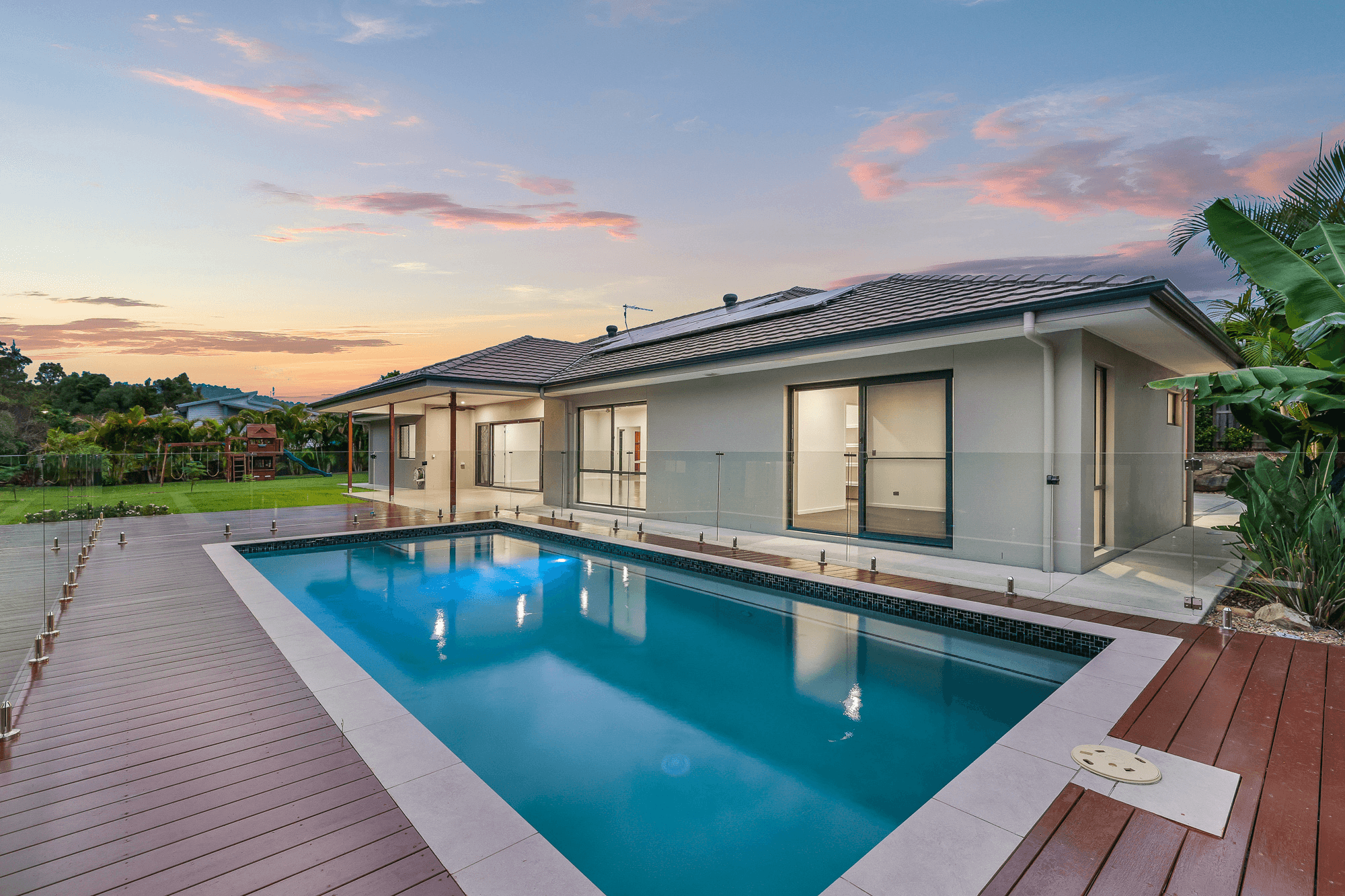 9 Button Quail Court, GILSTON, QLD 4211