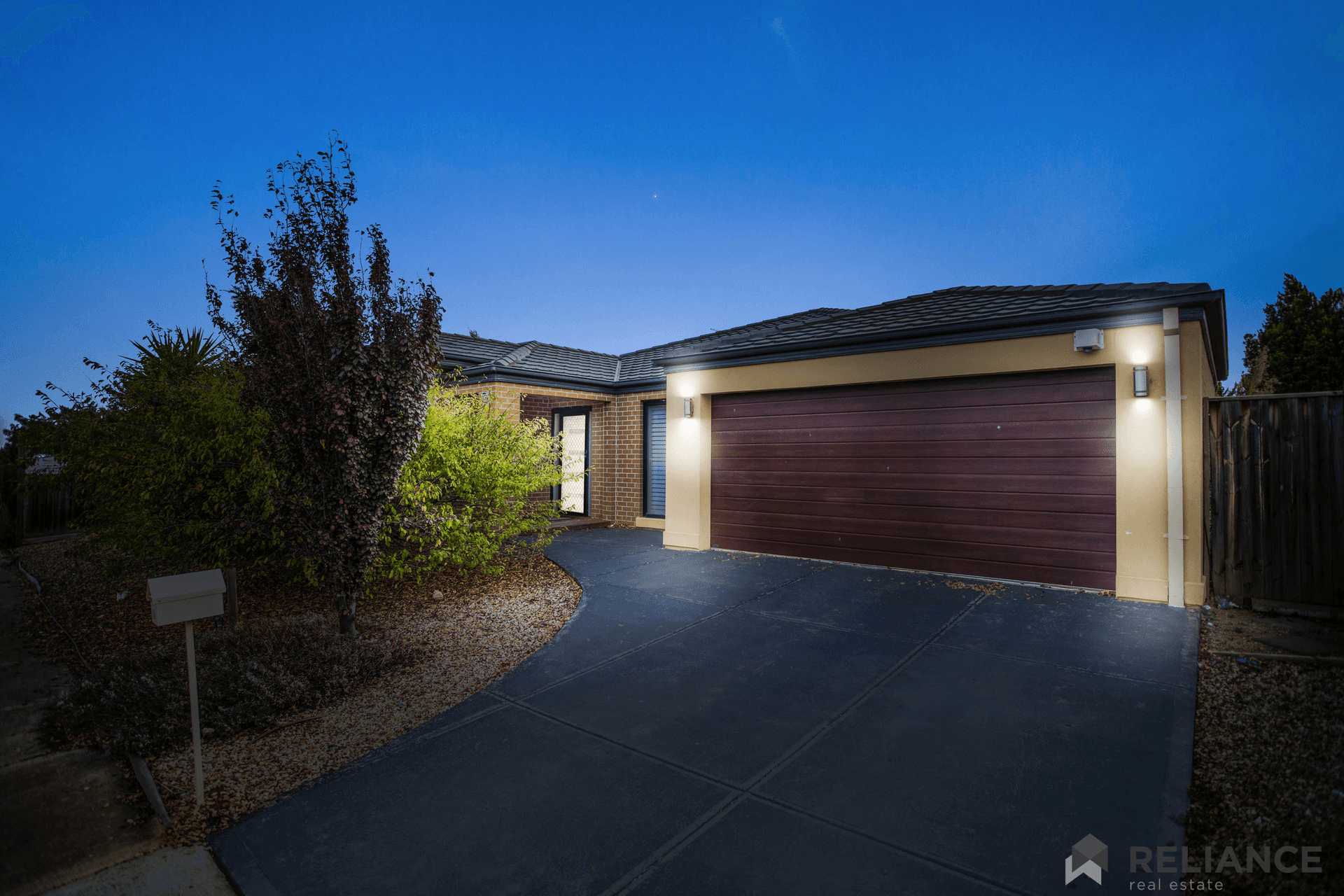 16 Pittos Avenue, Brookfield, VIC 3338