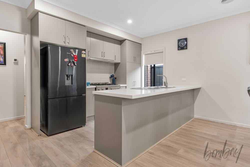 7 Brass Loop, WOLLERT, VIC 3750