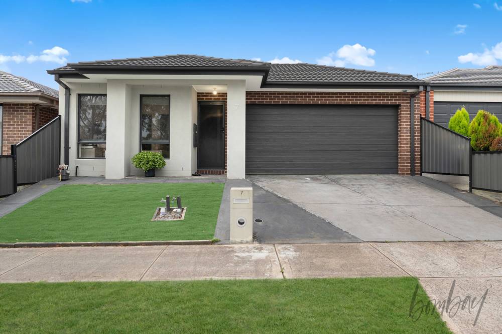 7 Brass Loop, WOLLERT, VIC 3750