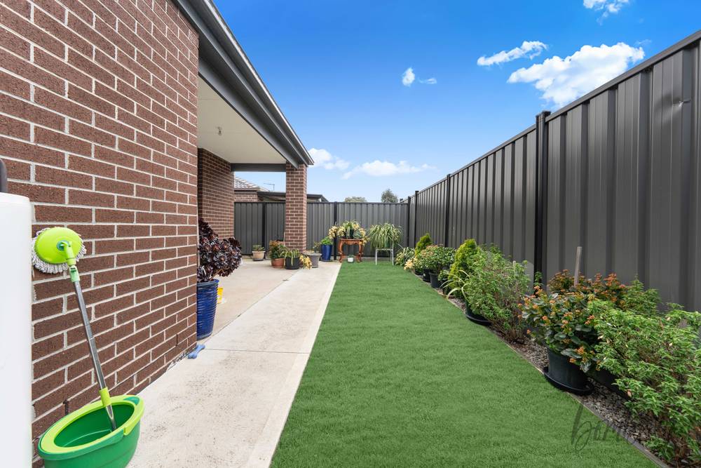 7 Brass Loop, WOLLERT, VIC 3750