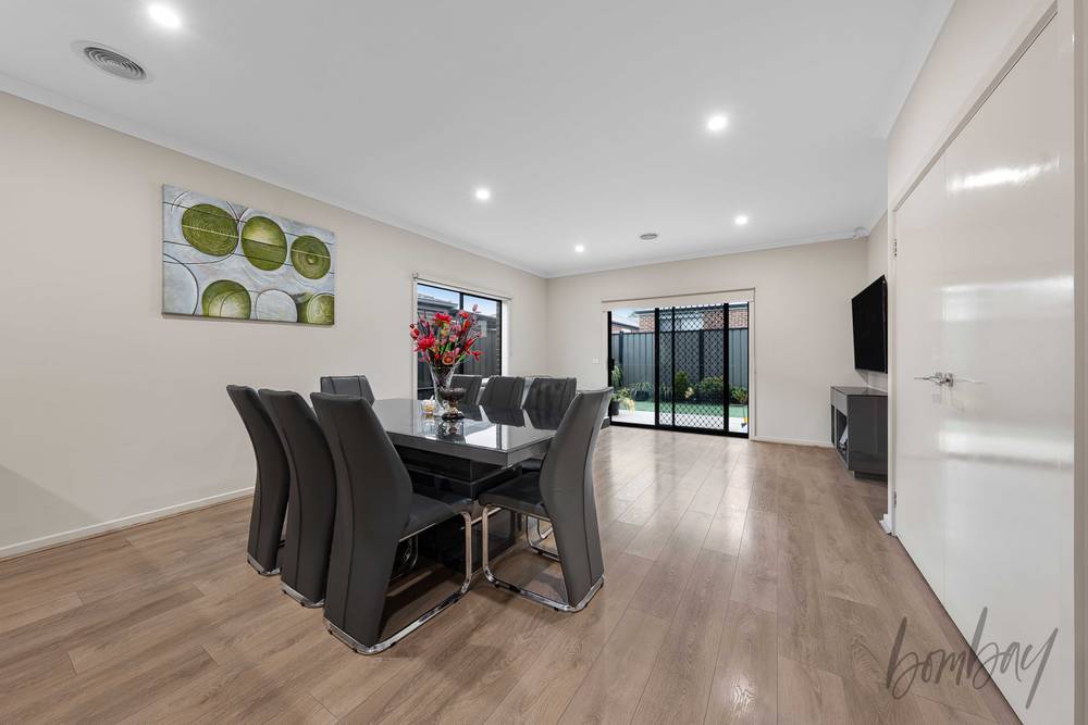 7 Brass Loop, WOLLERT, VIC 3750