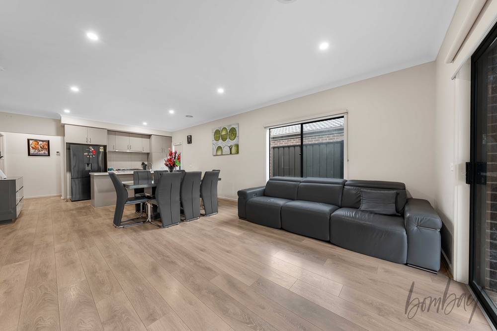 7 Brass Loop, WOLLERT, VIC 3750