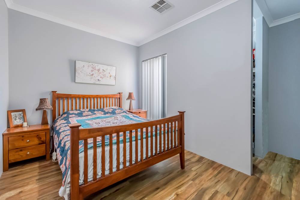 9 Redshank Lane, MARTIN, WA 6110