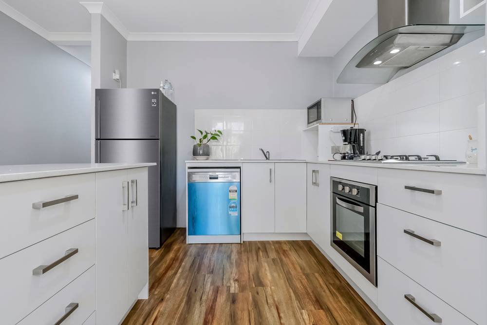 9 Redshank Lane, MARTIN, WA 6110