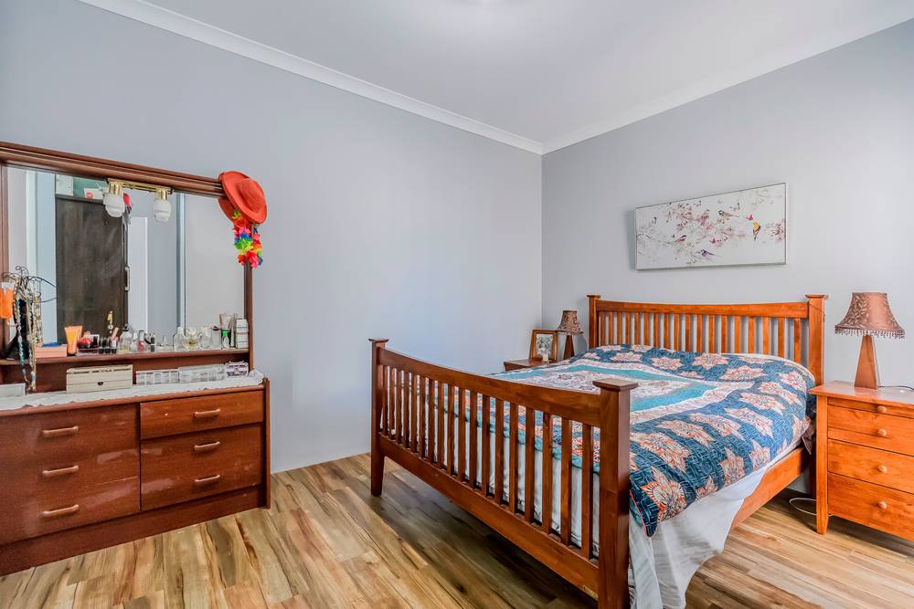 9 Redshank Lane, MARTIN, WA 6110