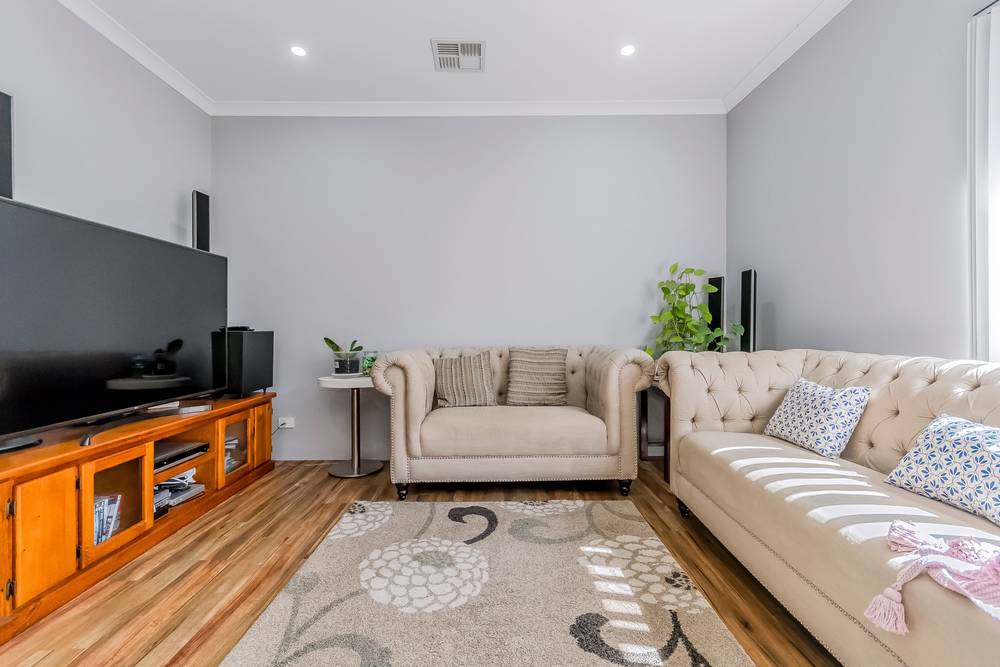 9 Redshank Lane, MARTIN, WA 6110