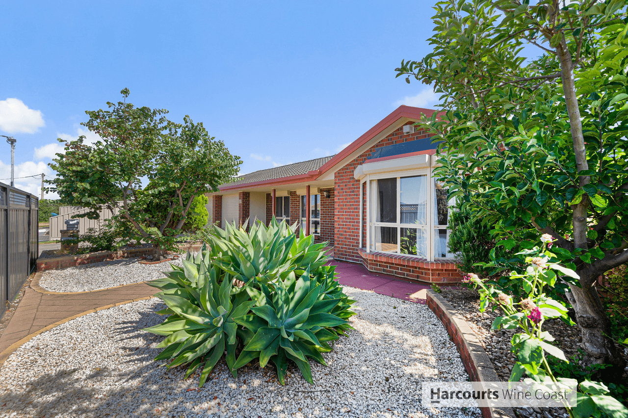 11 Blacker Road, ALDINGA BEACH, SA 5173