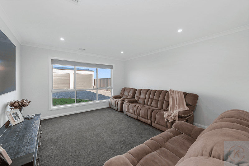 48 Tessier Drive, Tocumwal, NSW 2714