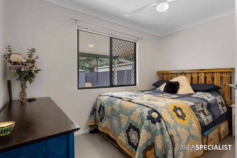 23 Pine Street, JACOBS WELL, QLD 4208