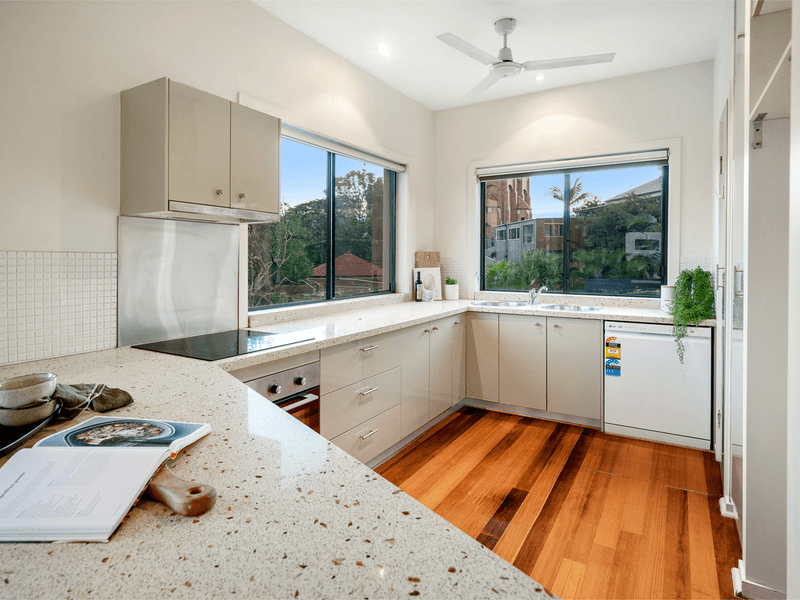 1/12 Lower Clifton Terrace, RED HILL, QLD 4059