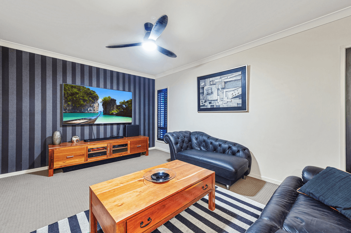 19 Bellthorpe Road, ORMEAU, QLD 4208