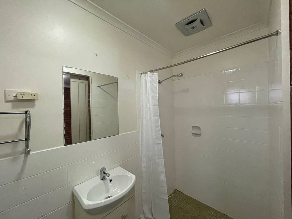 4/142 Alexandra Street, EAST ALBURY, NSW 2640
