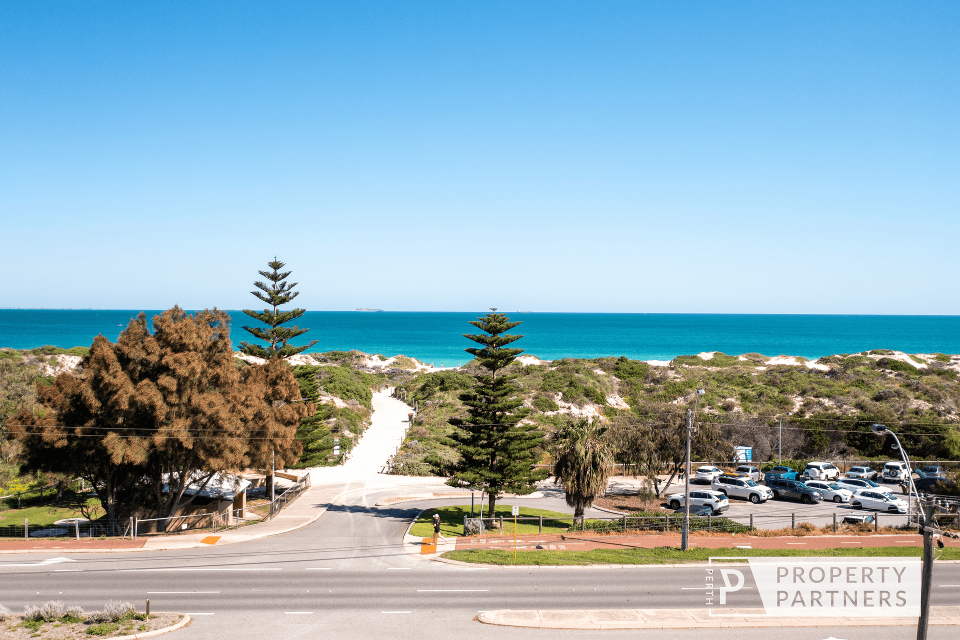 360 West Coast Highway, Scarborough, WA 6019