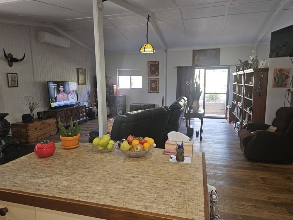 11 Leddy Court, MOFFATDALE, QLD 4605