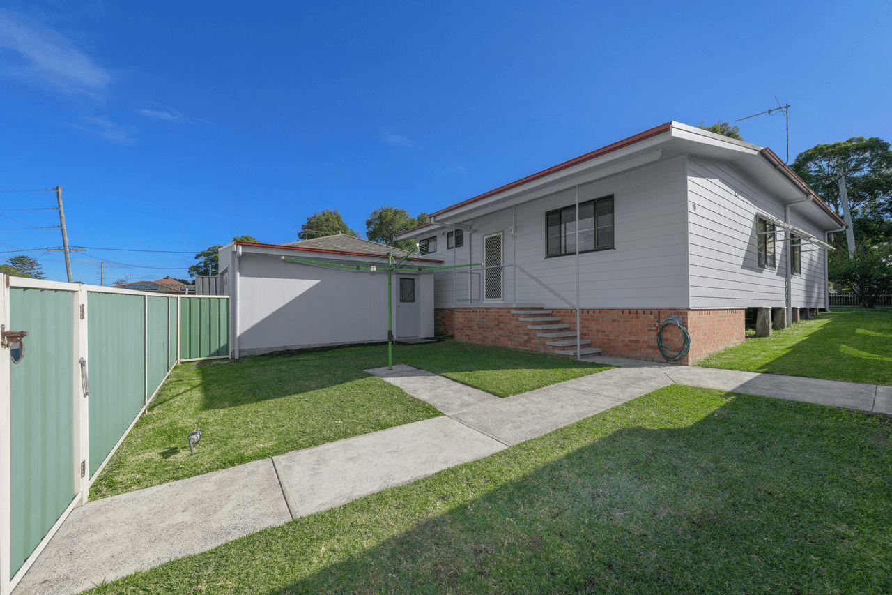 11 Hugo Close, JESMOND, NSW 2299