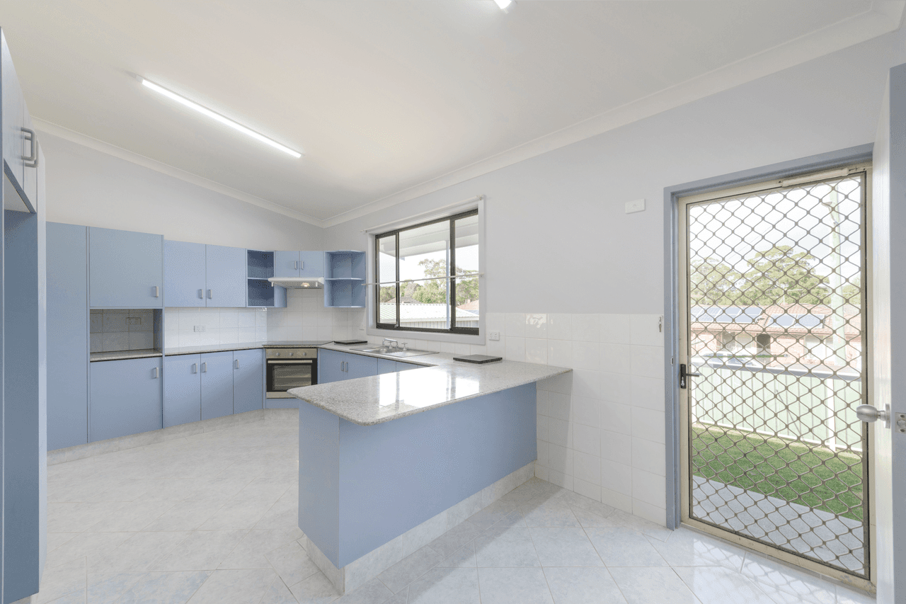 11 Hugo Close, JESMOND, NSW 2299