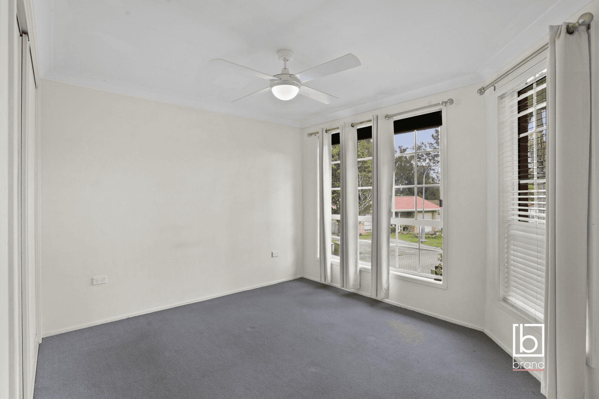 1 Pine Court, BLUE HAVEN, NSW 2262