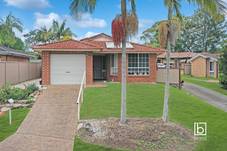 1 Pine Court, BLUE HAVEN, NSW 2262