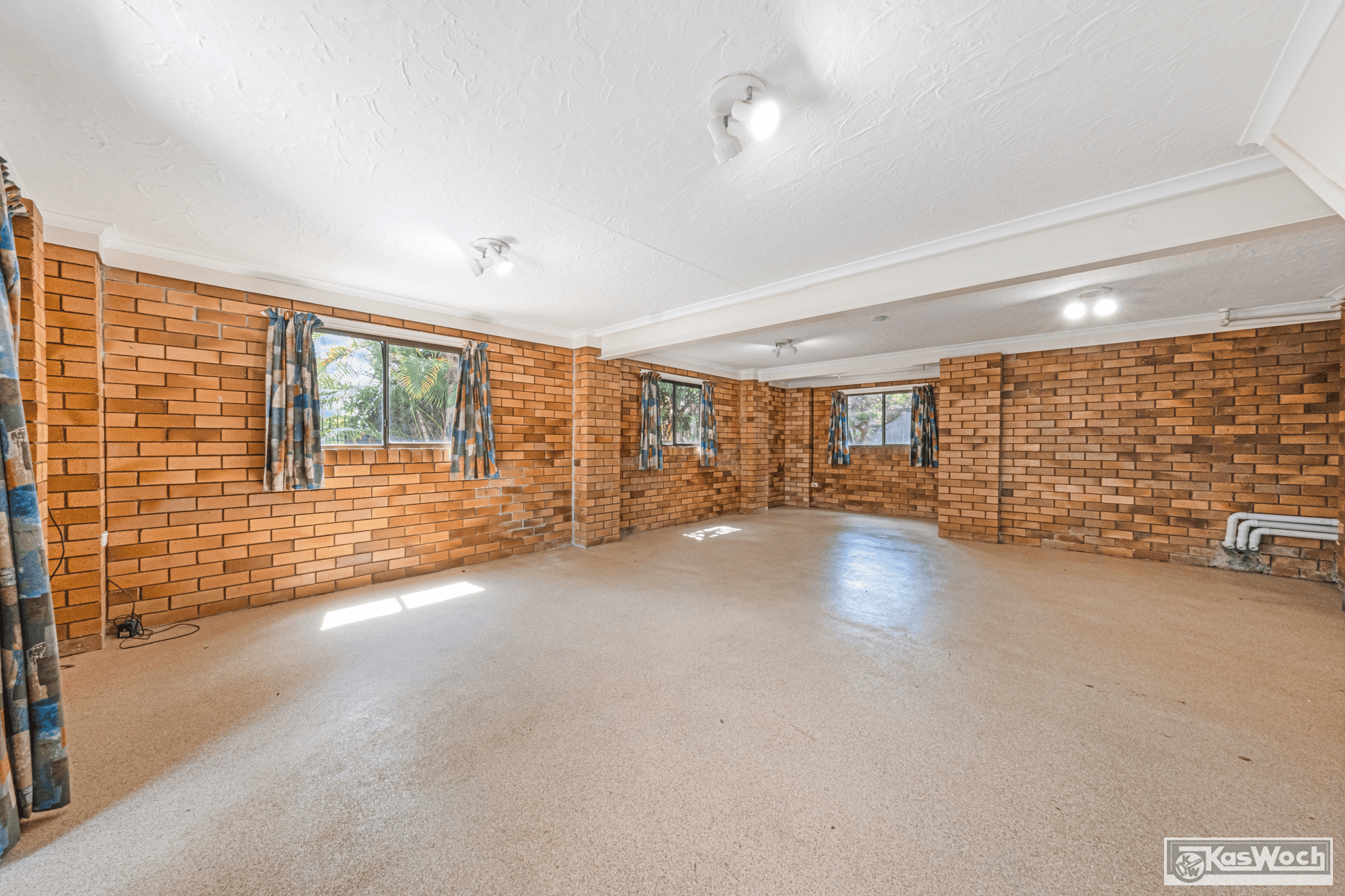 317 BLOXSOM STREET, FRENCHVILLE, QLD 4701