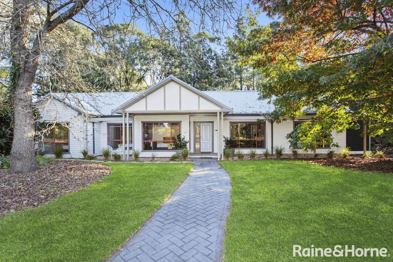 1 Rectory Park Way, KANGAROO VALLEY, NSW 2577