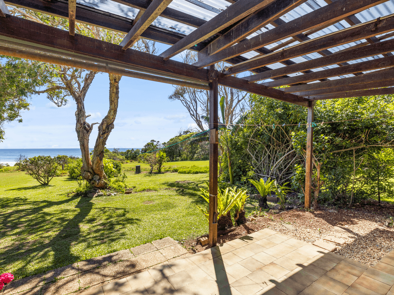 27 Fuller Street, ARRAWARRA HEADLAND, NSW 2456