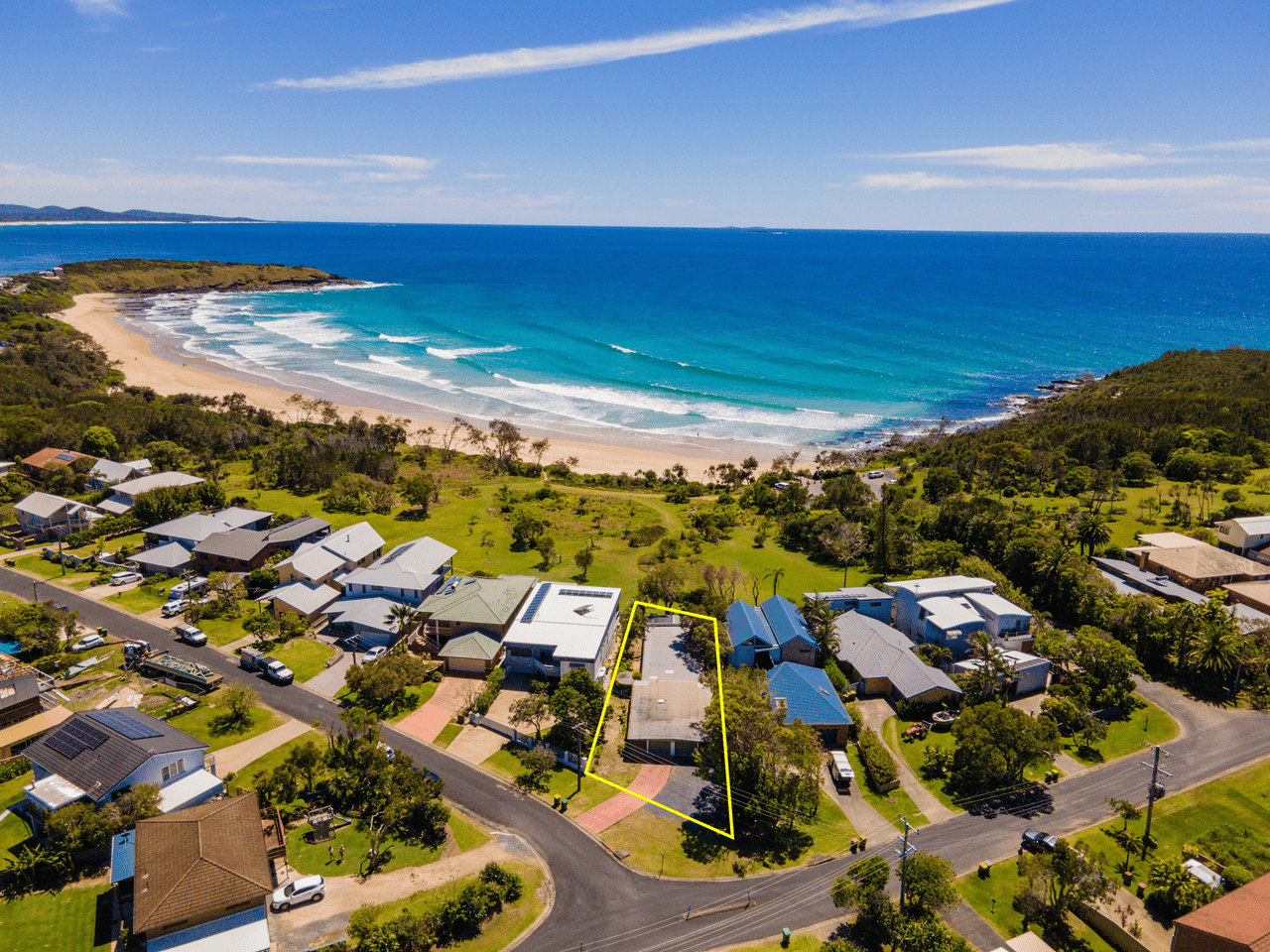 27 Fuller Street, ARRAWARRA HEADLAND, NSW 2456