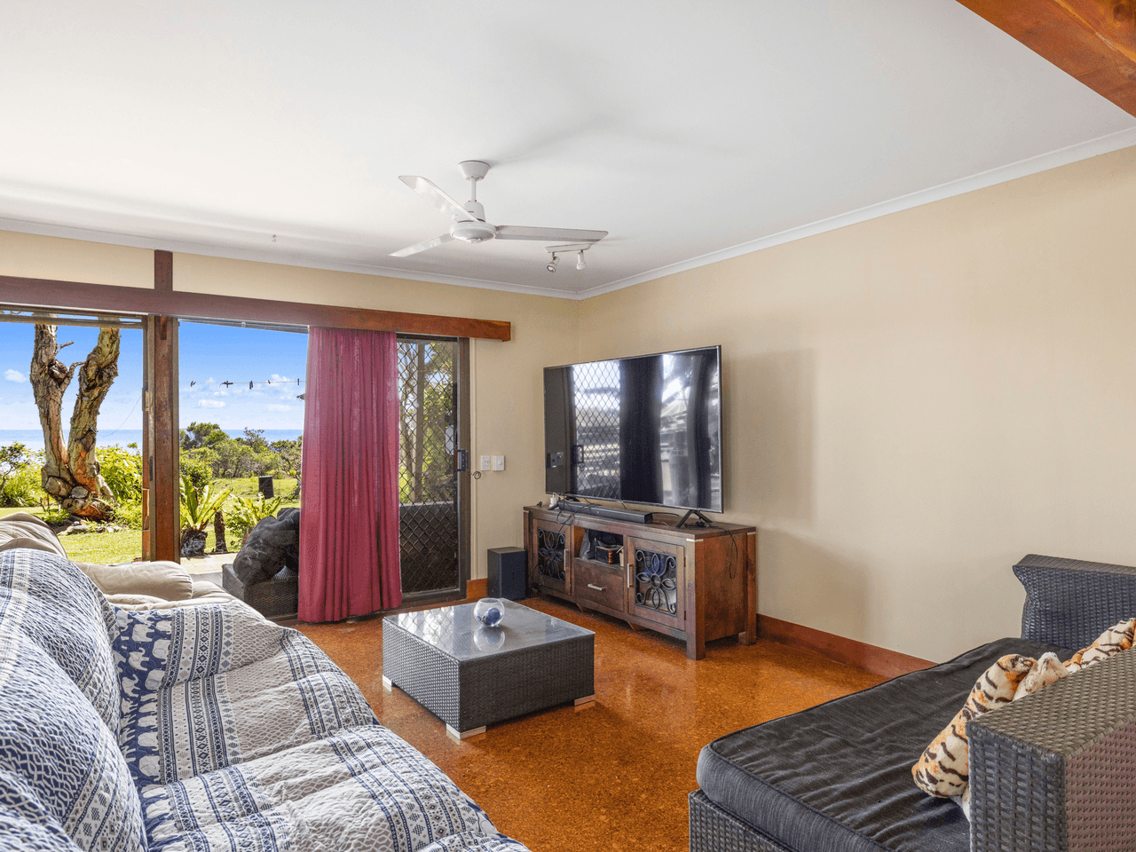 27 Fuller Street, ARRAWARRA HEADLAND, NSW 2456