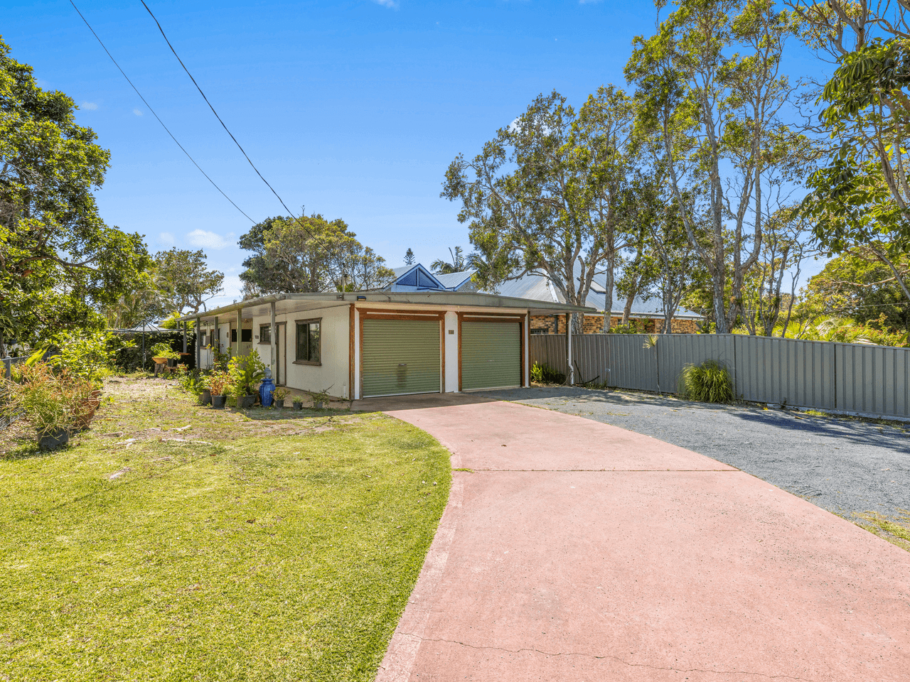 27 Fuller Street, ARRAWARRA HEADLAND, NSW 2456