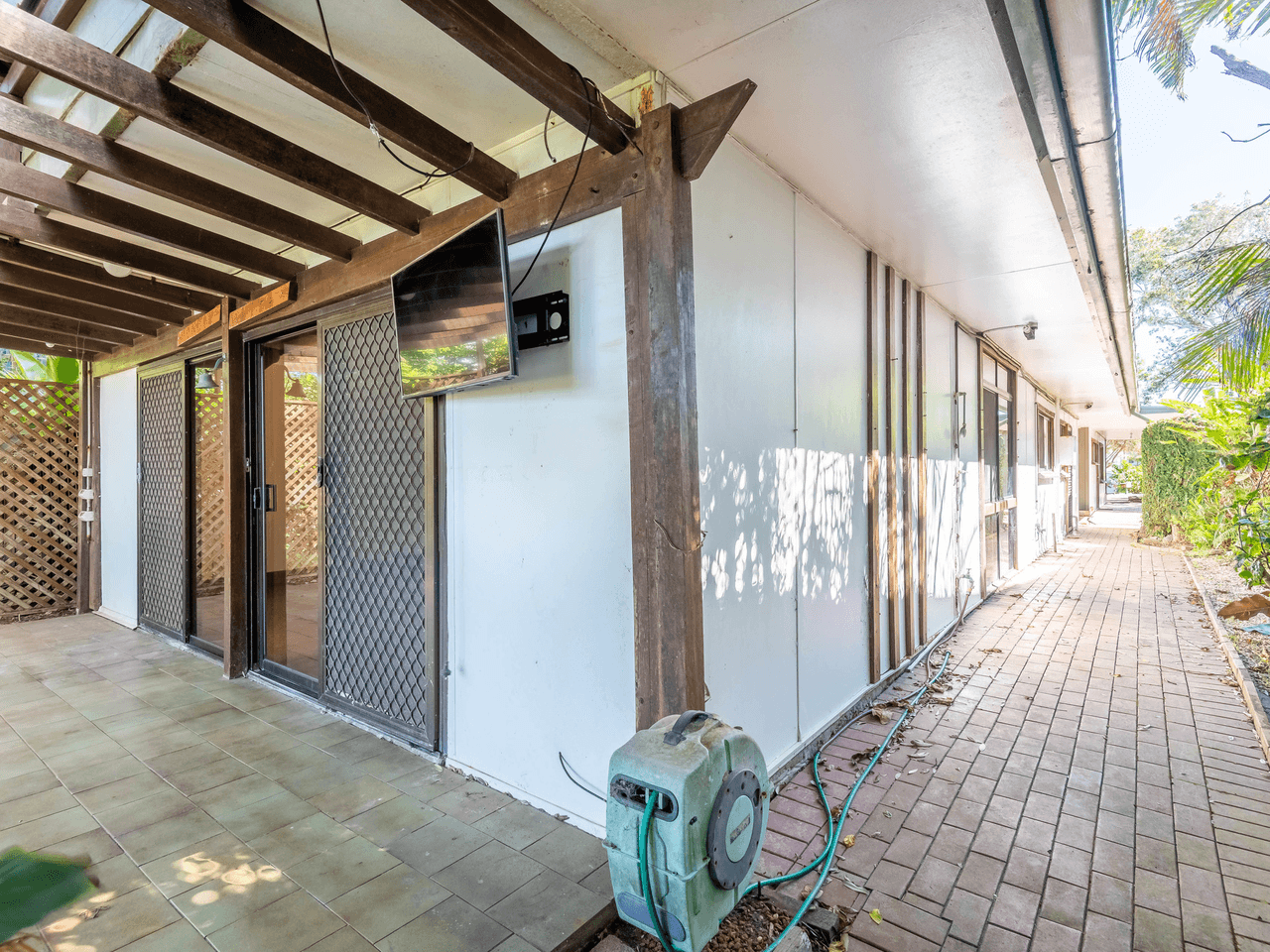 27 Fuller Street, ARRAWARRA HEADLAND, NSW 2456
