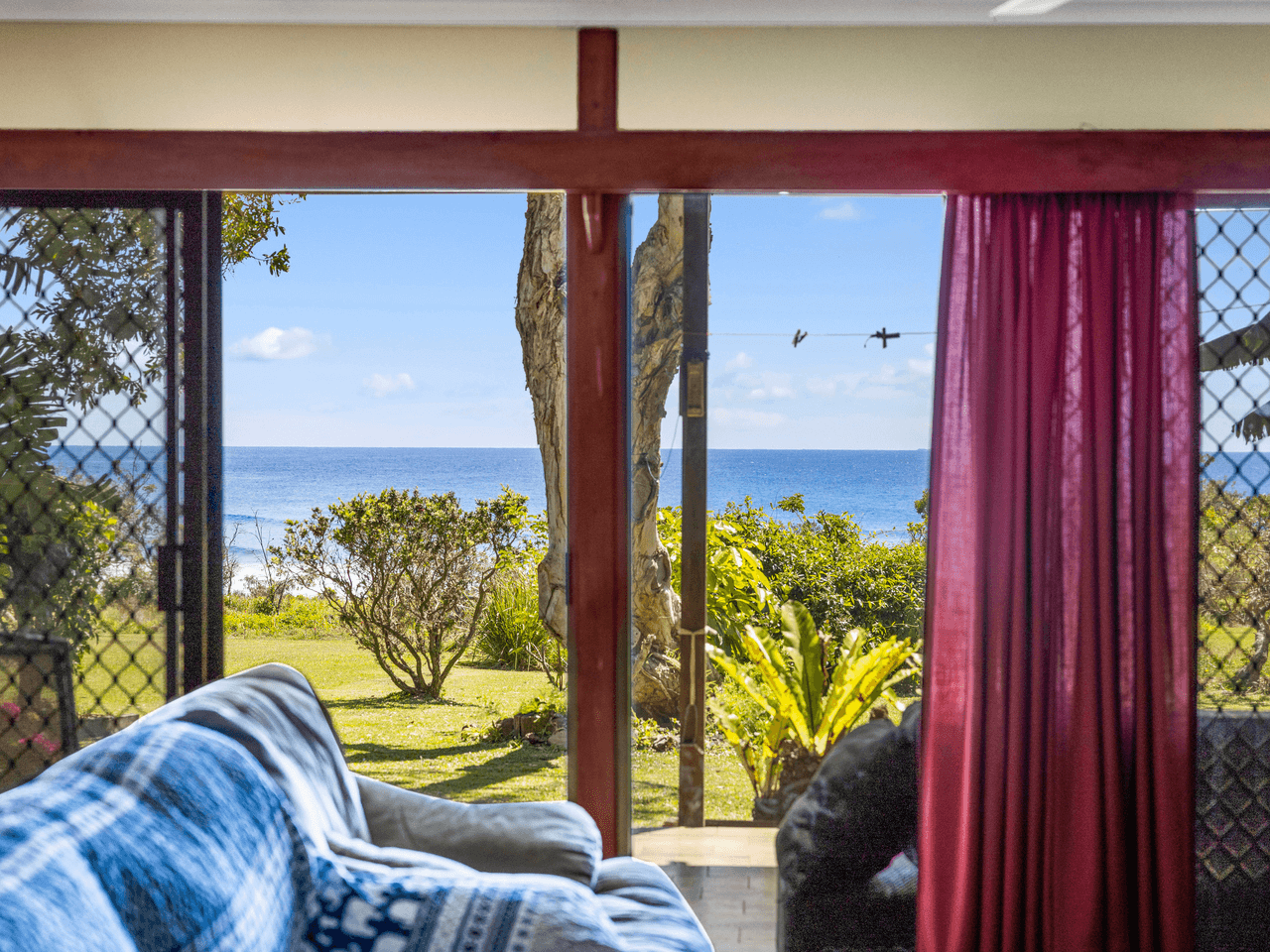 27 Fuller Street, ARRAWARRA HEADLAND, NSW 2456