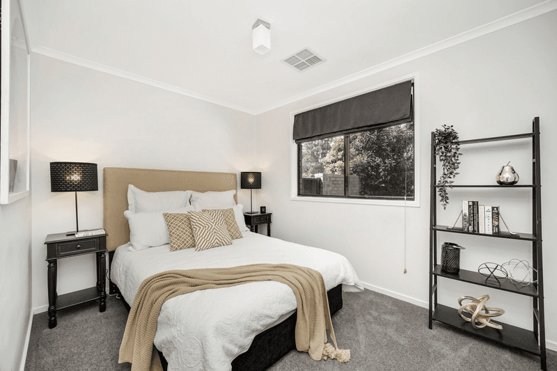 48 Epenarra Close, HAWKER, ACT 2614