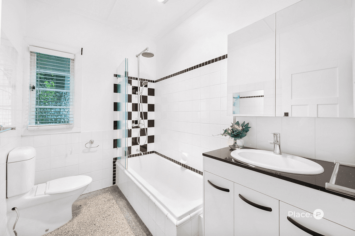 14 Belmont Road, Tingalpa, QLD 4173