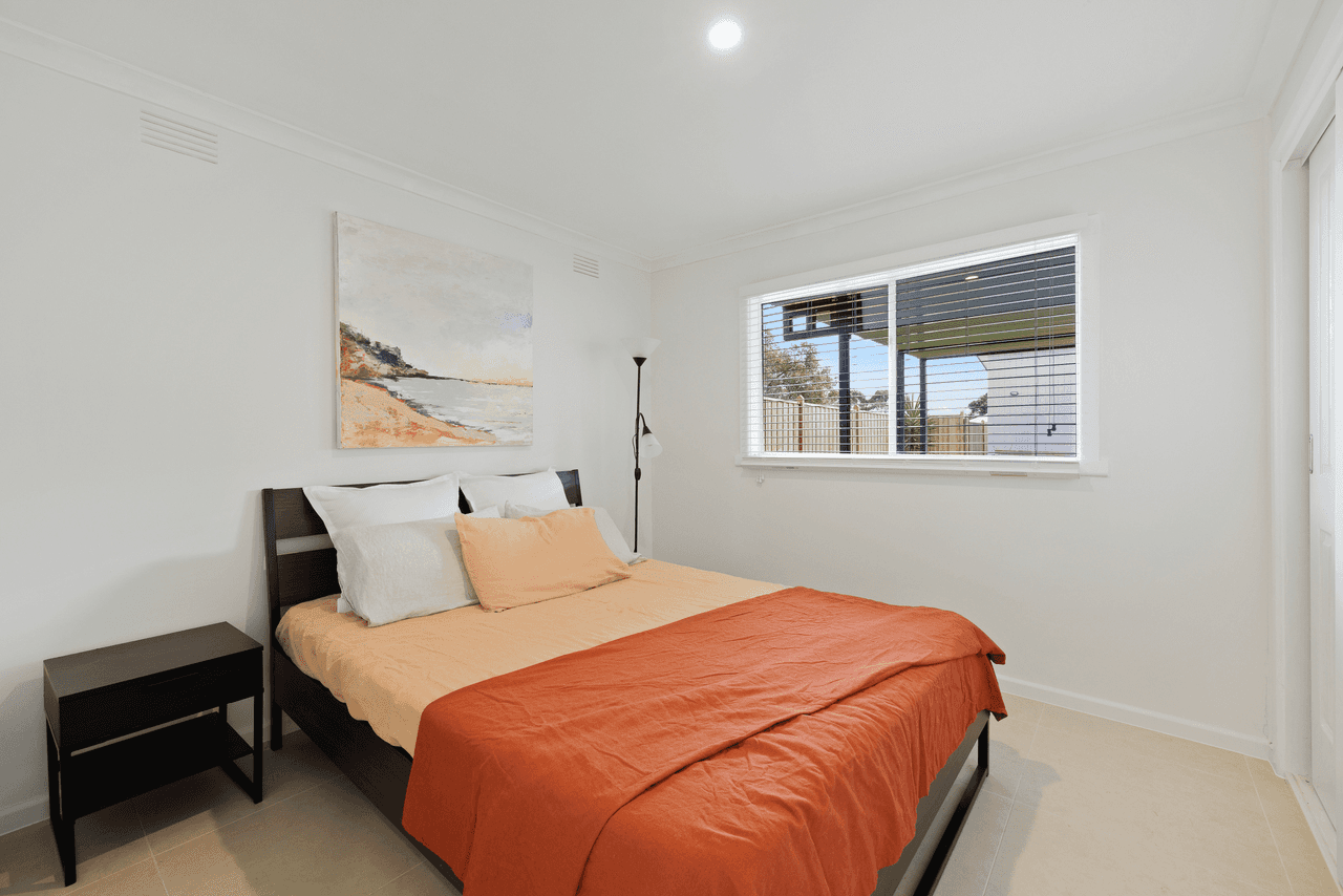 10 Hobsons Parade, COWES, VIC 3922