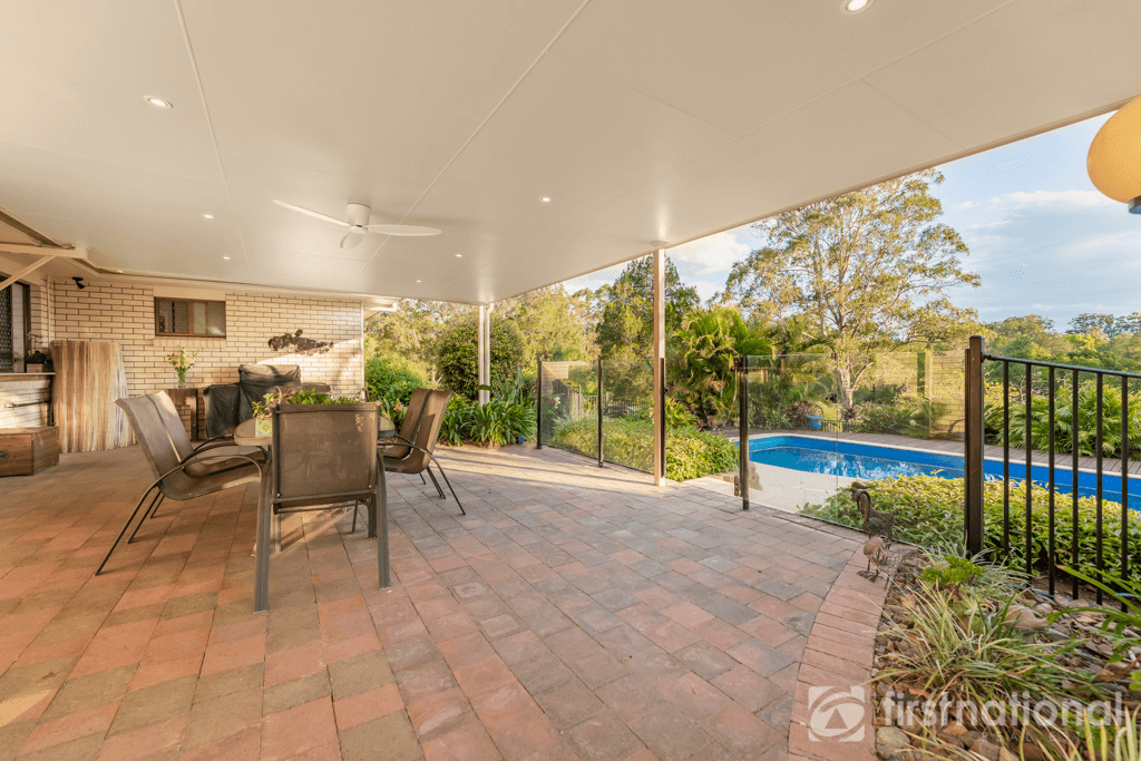 103 Commissioners Flat Road, PEACHESTER, QLD 4519