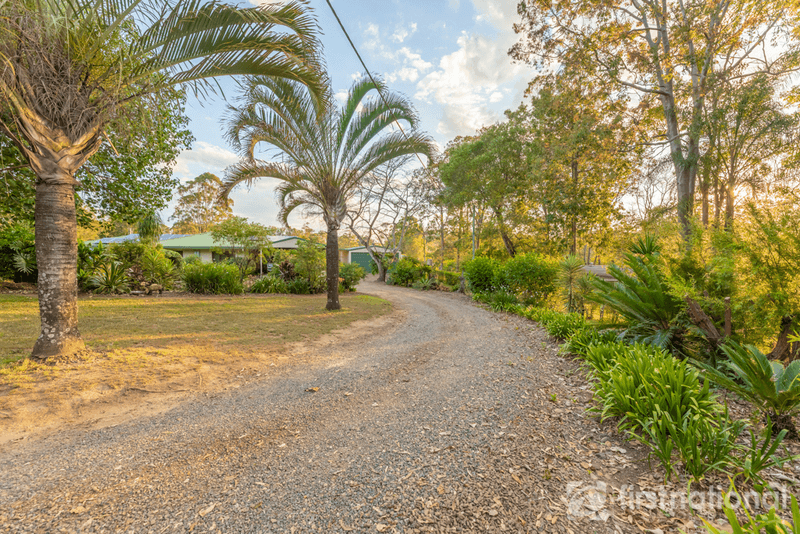 103 Commissioners Flat Road, PEACHESTER, QLD 4519