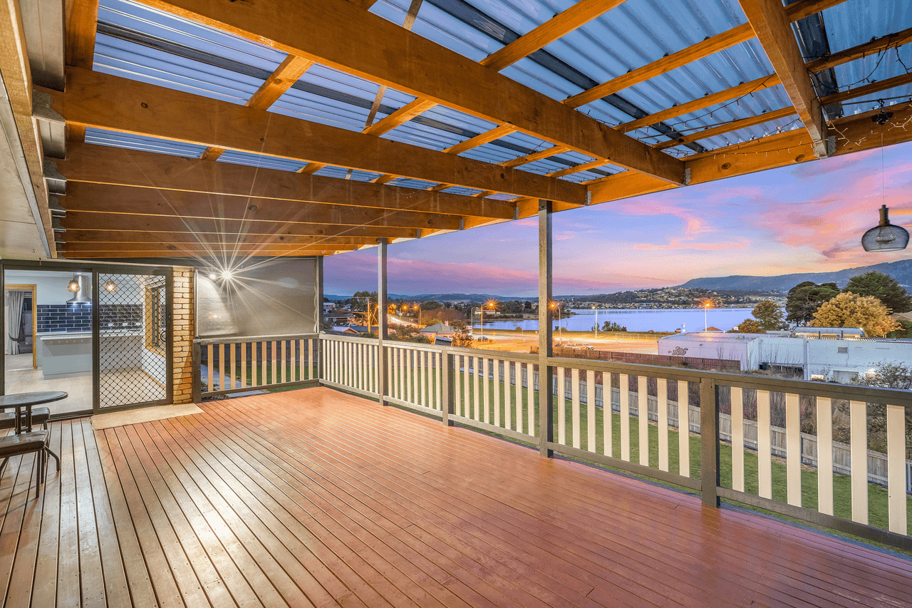 11A Abbotsfield Road, CLAREMONT, TAS 7011