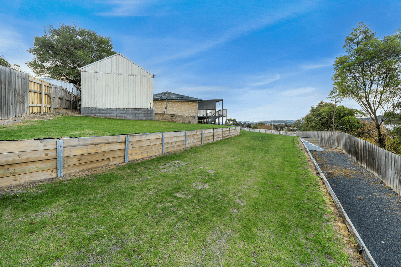 11A Abbotsfield Road, CLAREMONT, TAS 7011