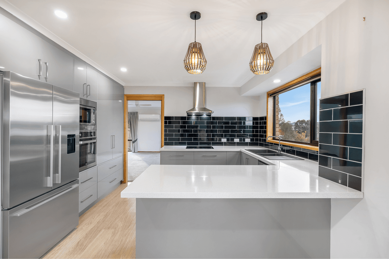 11A Abbotsfield Road, CLAREMONT, TAS 7011