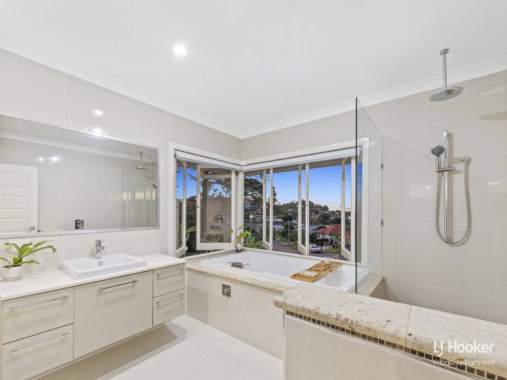 42  Gaynesford Street, MOUNT GRAVATT, QLD 4122