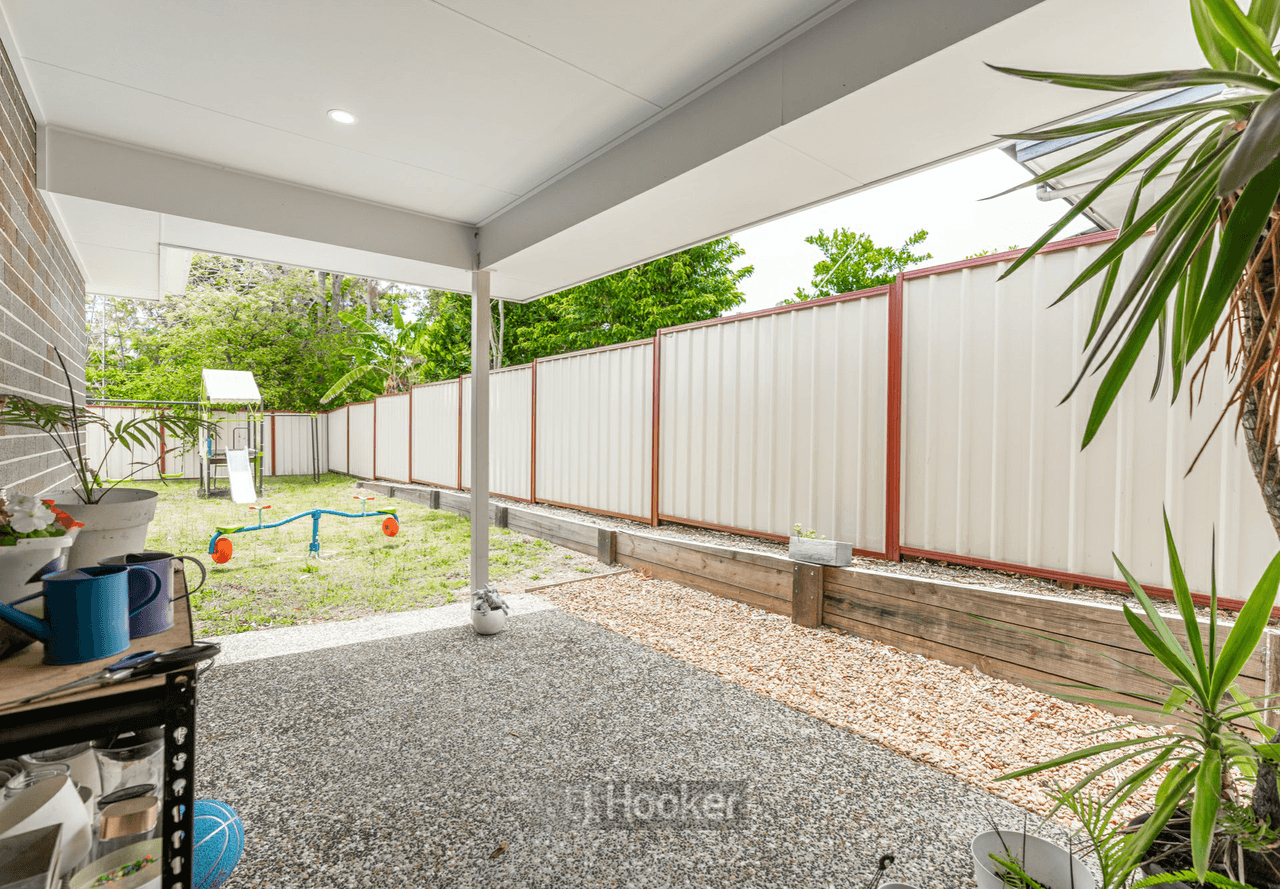 320 Middle Road, BORONIA HEIGHTS, QLD 4124