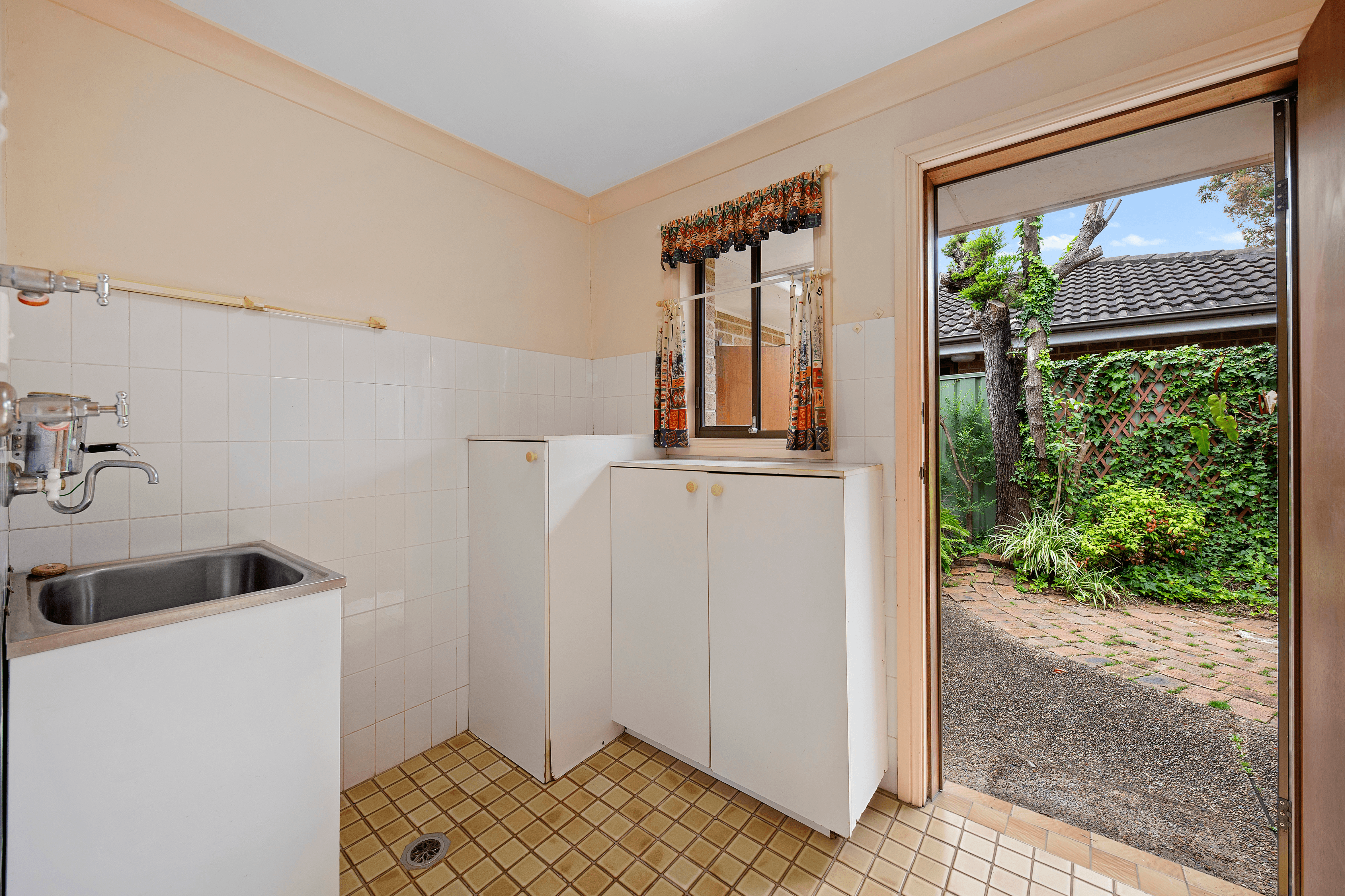 1/20 Harnleigh Avenue, Woolooware, NSW 2230