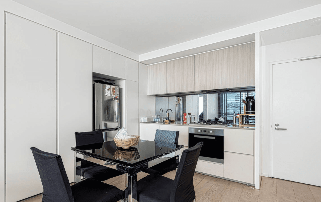 1806N/883 Collins Street, DOCKLANDS, VIC 3008