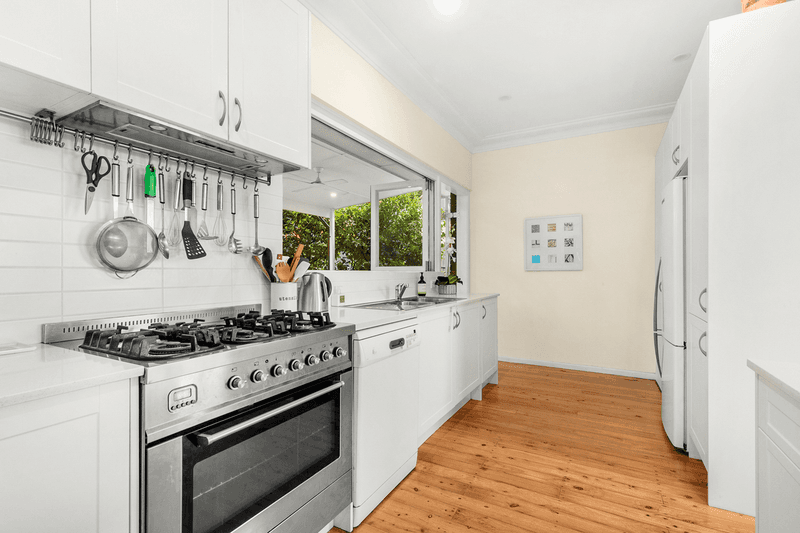 4 Reid Street, Seaforth, NSW 2092