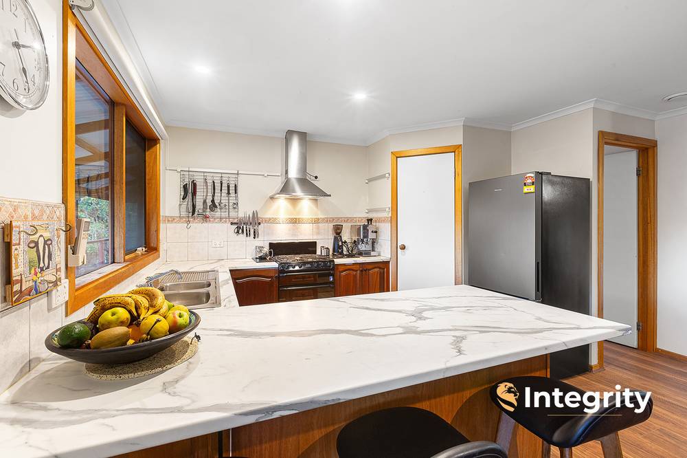 588 Larritts Lane, Glenburn, VIC 3717